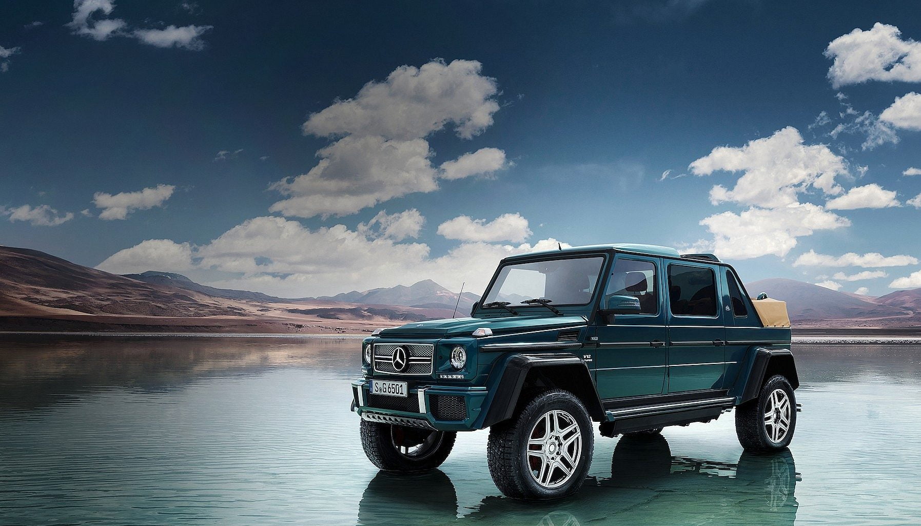 The muscle every man needs: Mercedes-Maybach G650 Landaulet | Robb ...