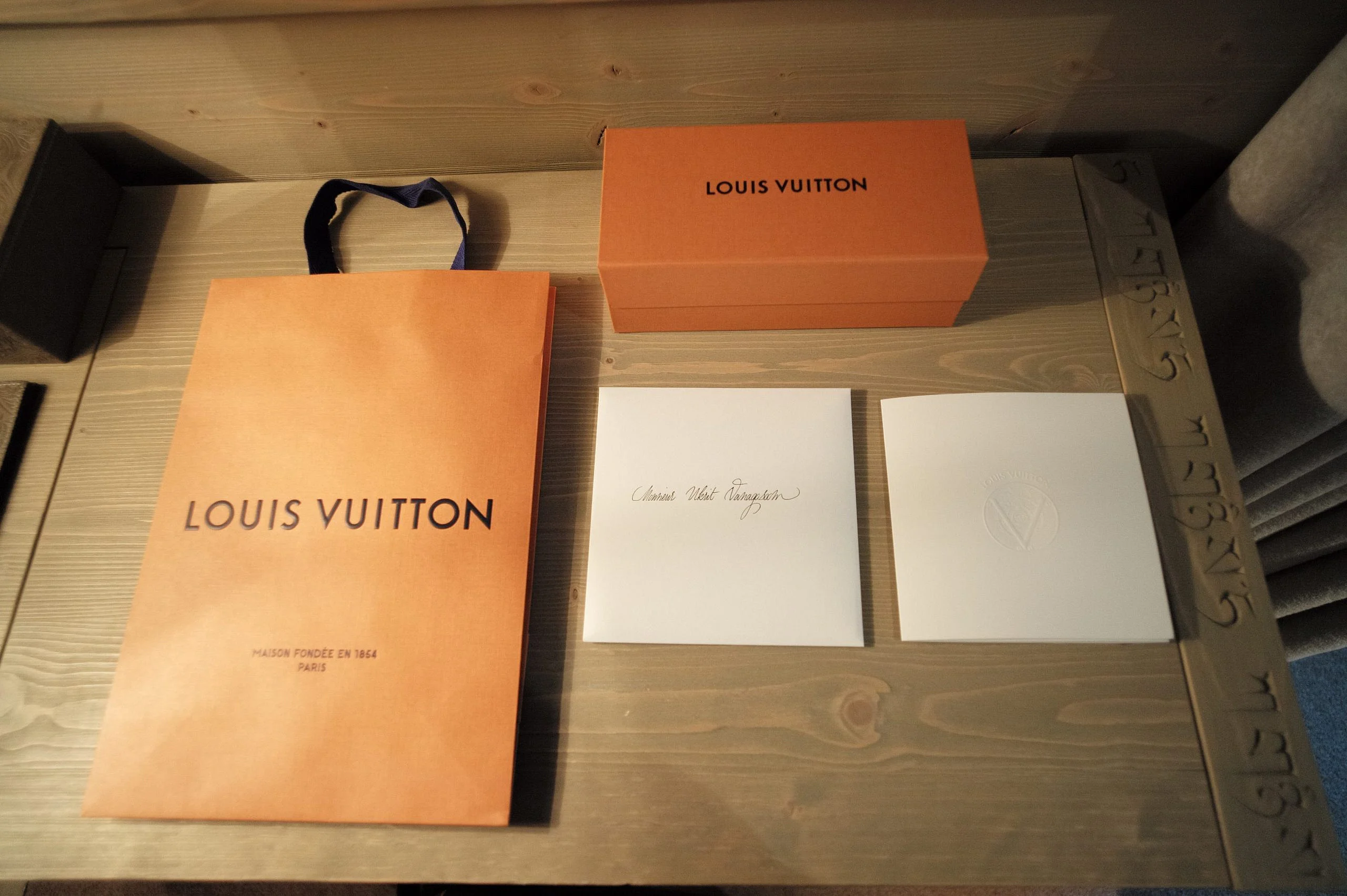 Louis Vuitton Tambour Watch Catalogue Maison Fondee En 1854 Paris  Collectible